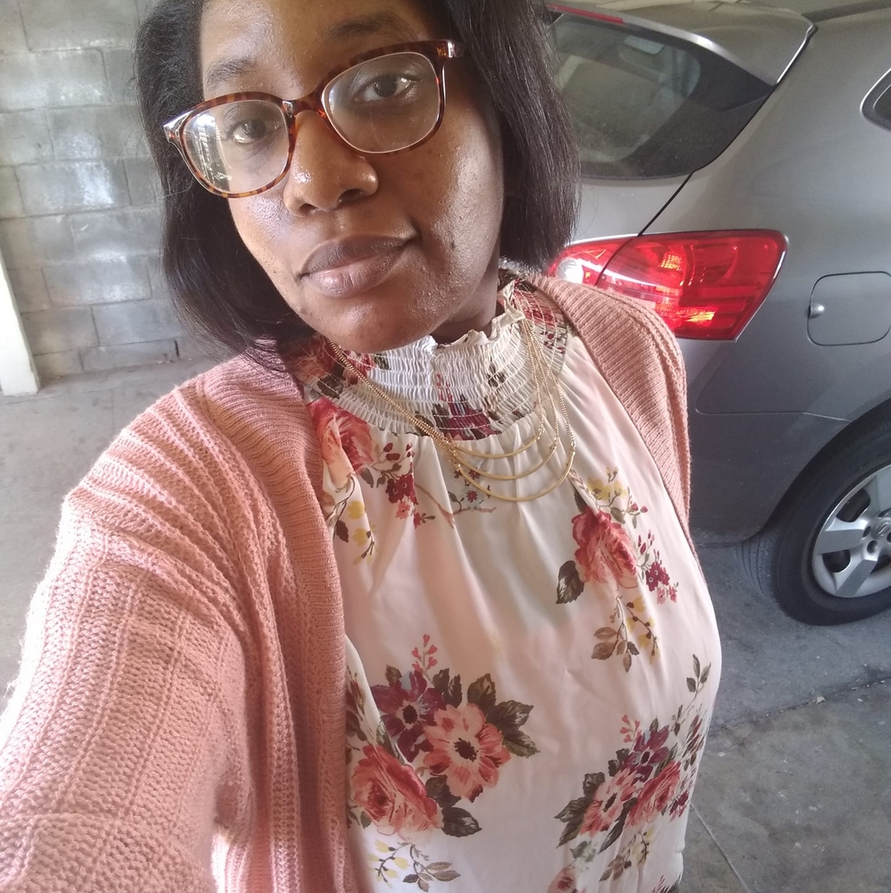 Meet your Posher, Vanessa